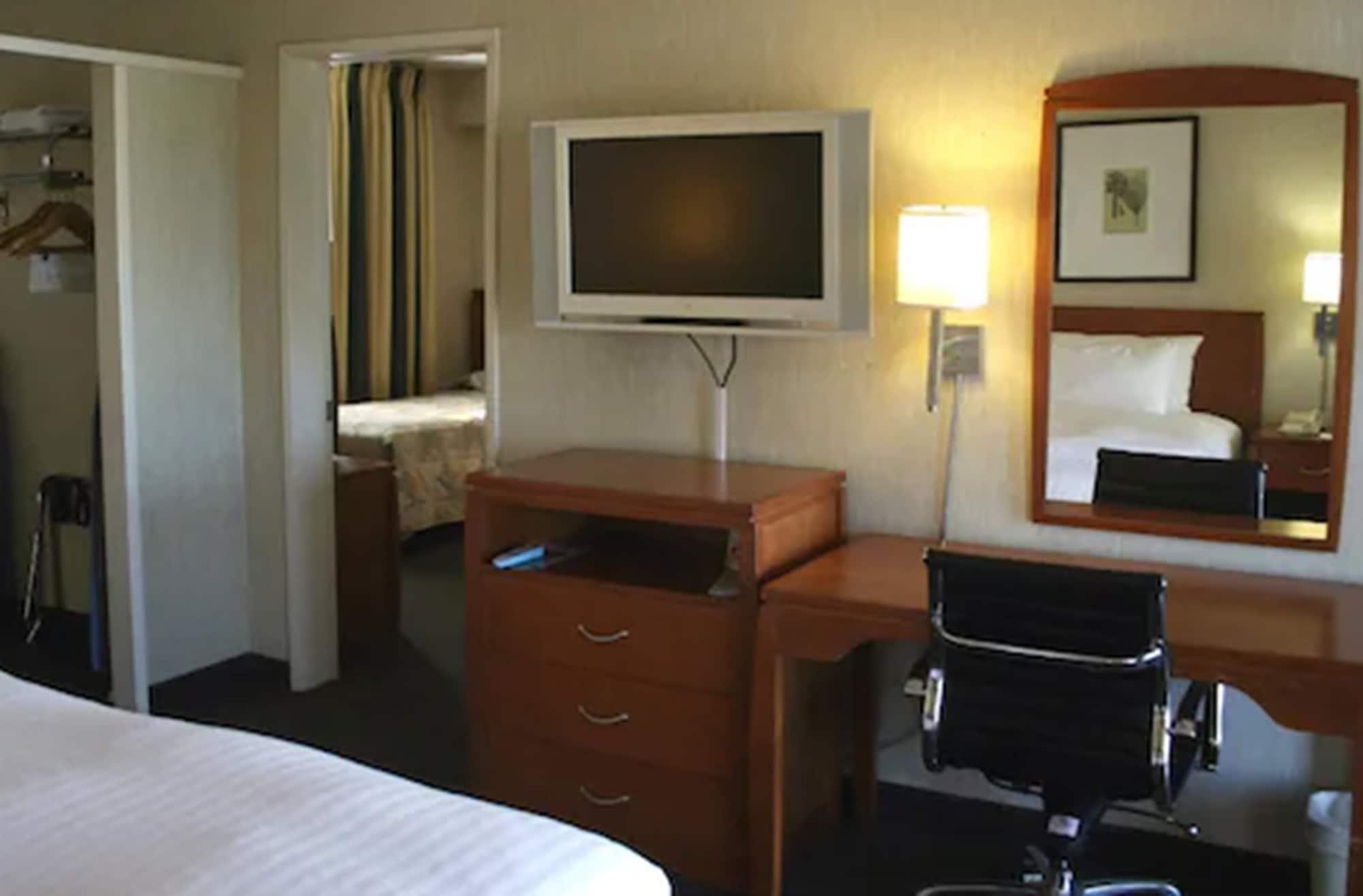 Vagabond Inn Los Angeles At Usc Eksteriør bilde