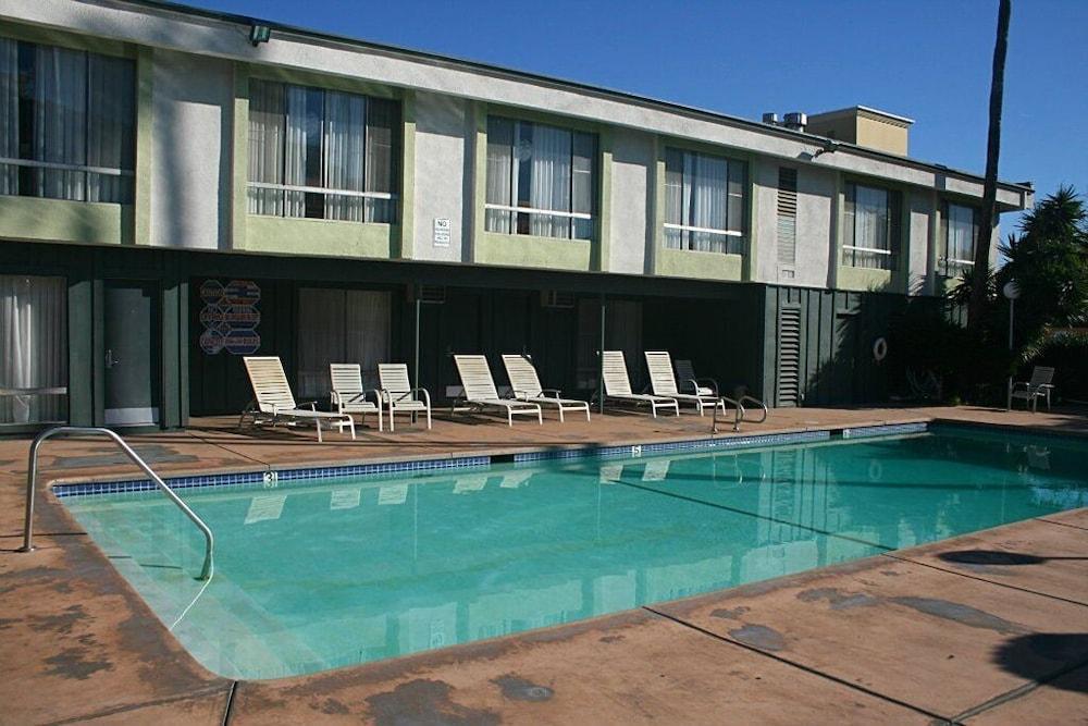 Vagabond Inn Los Angeles At Usc Eksteriør bilde