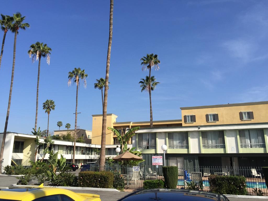 Vagabond Inn Los Angeles At Usc Eksteriør bilde